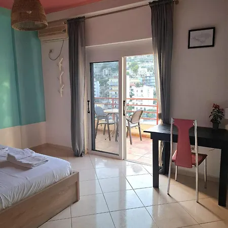 Hasta La Vista Saranda