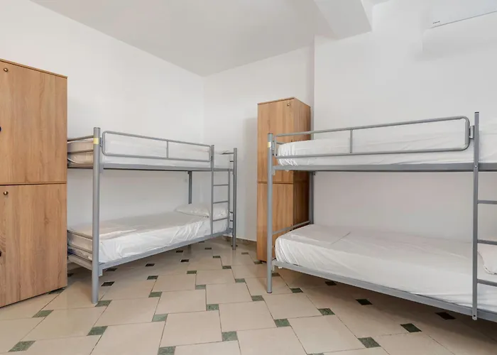 Hasta La Vista Hostel