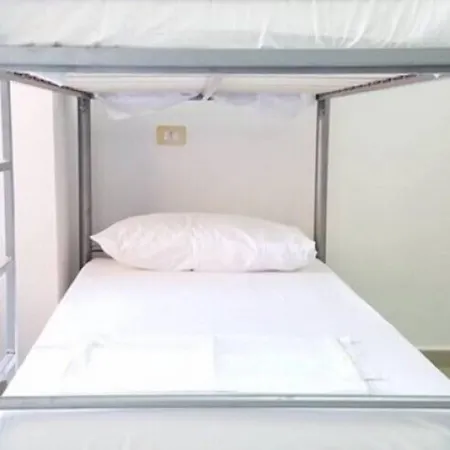 Hasta La Vista Hostel