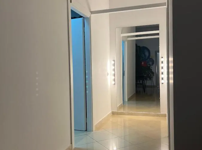 Hasta La Vista Albergue