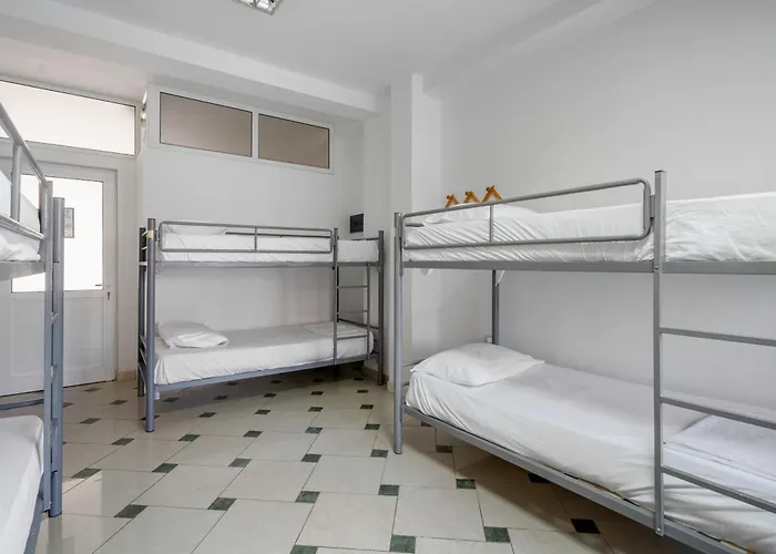 Hostel Hasta La Vista *