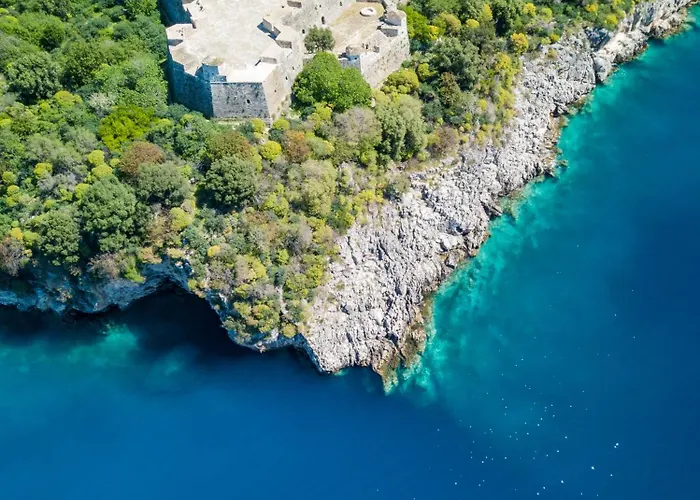 Hasta La Vista Hostel