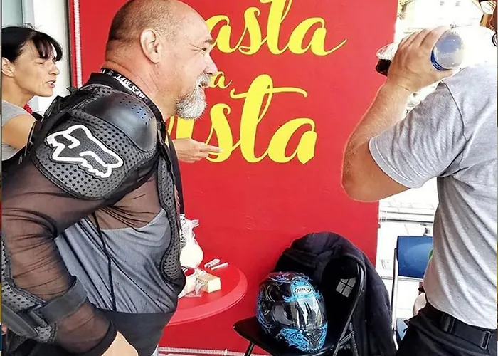 Hostel Hasta La Vista *